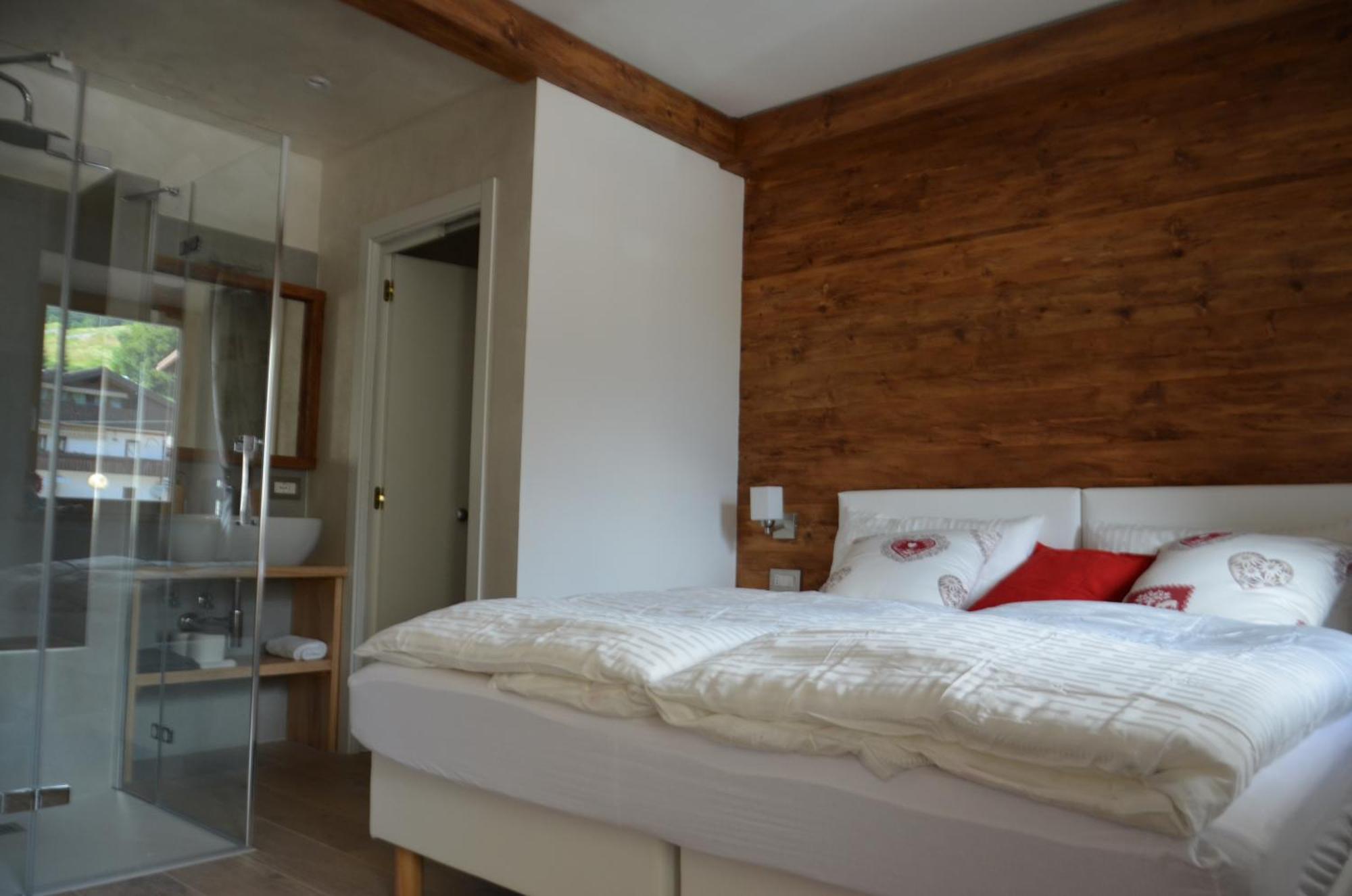B&B A Ceda Toa ซาน พิเอโตร ดิ คาโดเร ภายนอก รูปภาพ